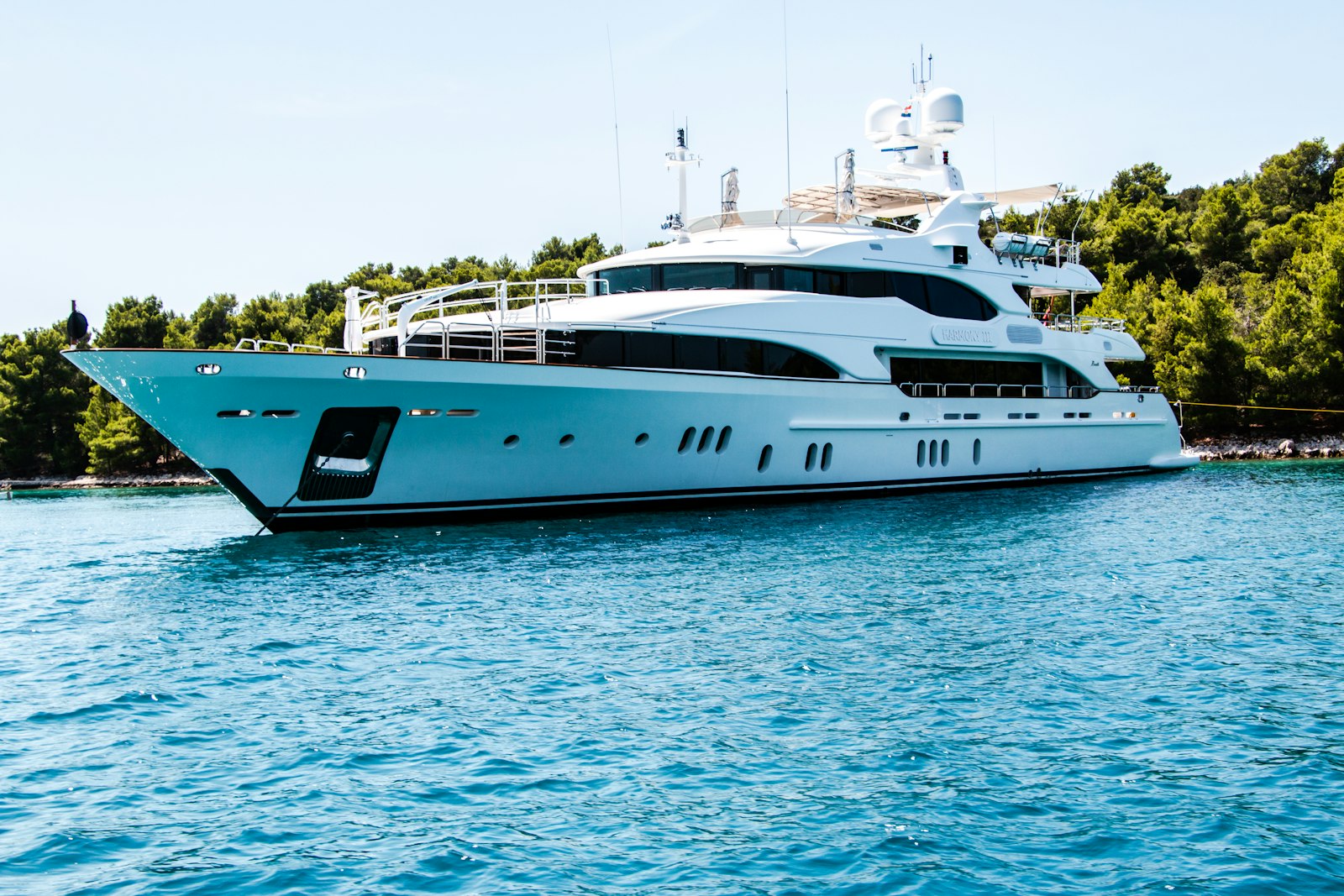 Yacht Management & Captains